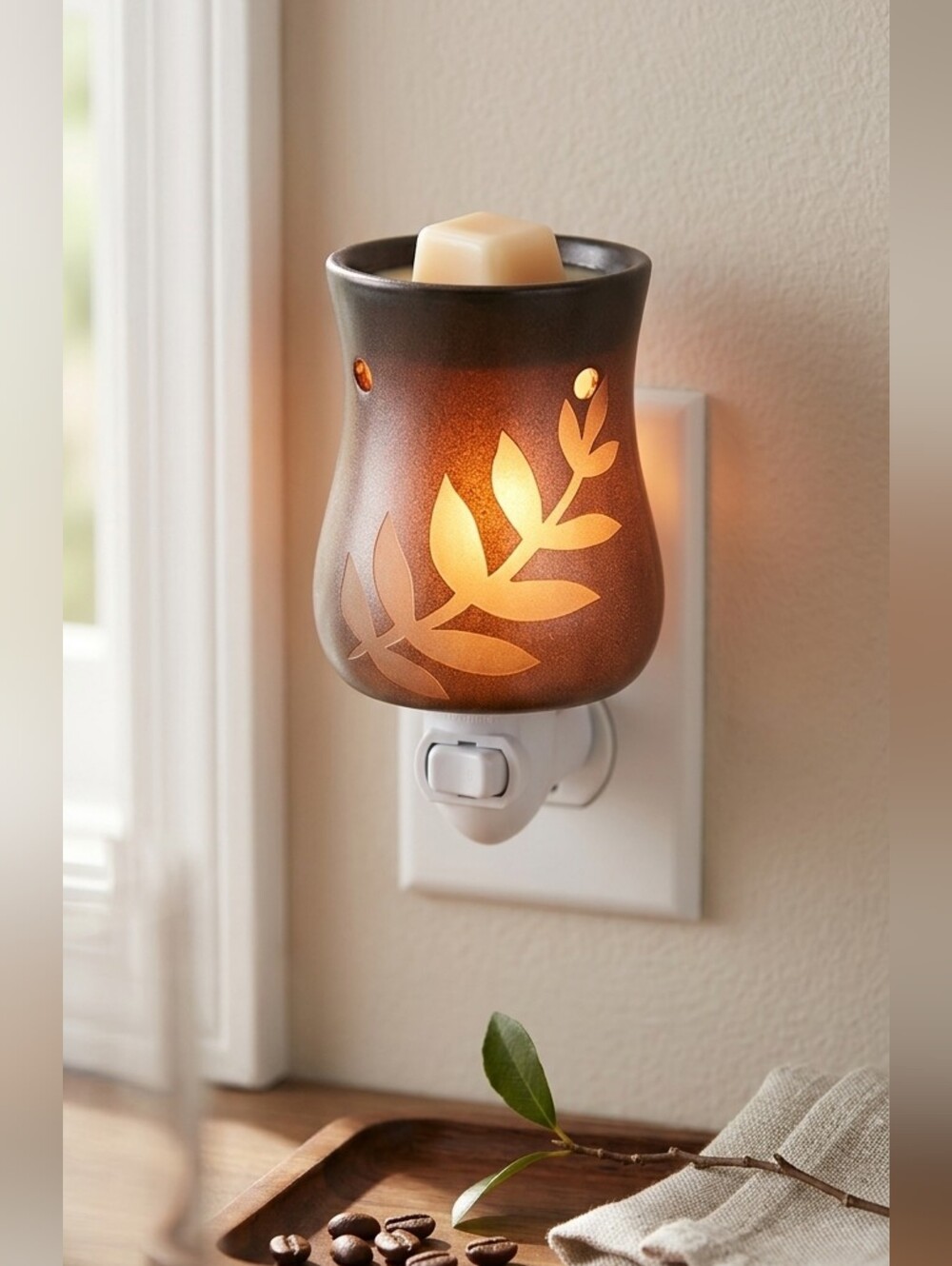 ScentSationals Bronze Leaf Fragrance Hearth Wax Warmer Nightlight